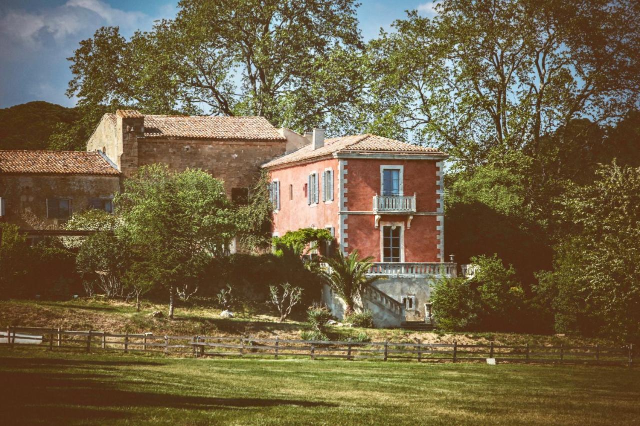 Domaine Sainte Colombe Hotel Kültér fotó