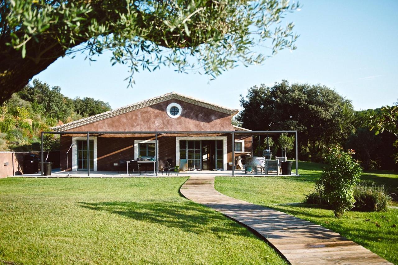 Domaine Sainte Colombe Hotel Kültér fotó